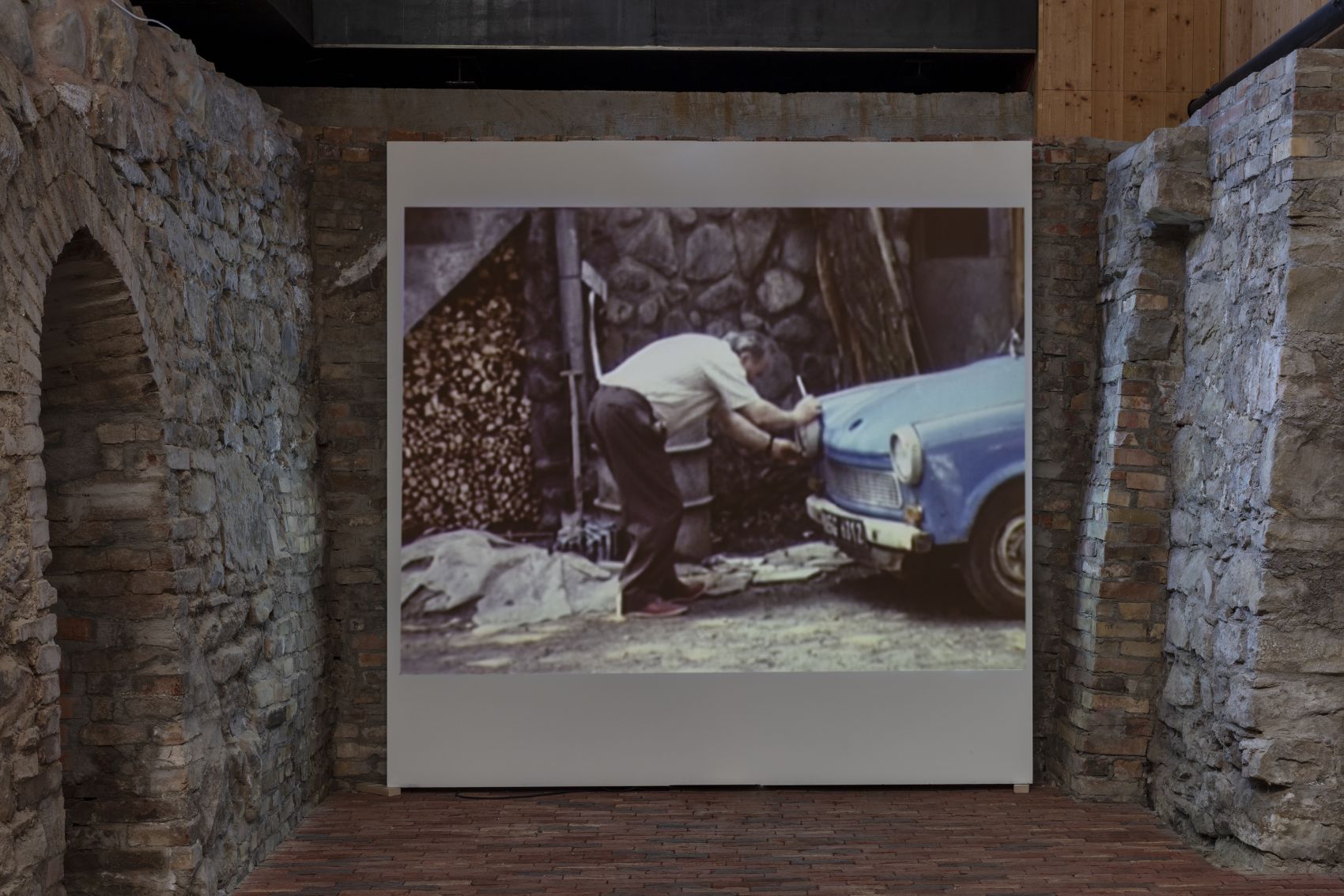 Ausstellungsansicht, Roman Signer. Filme, Kunsthalle Appenzell, CH, 25.5. – 14.9.2025, Foto: Stefan Rohner