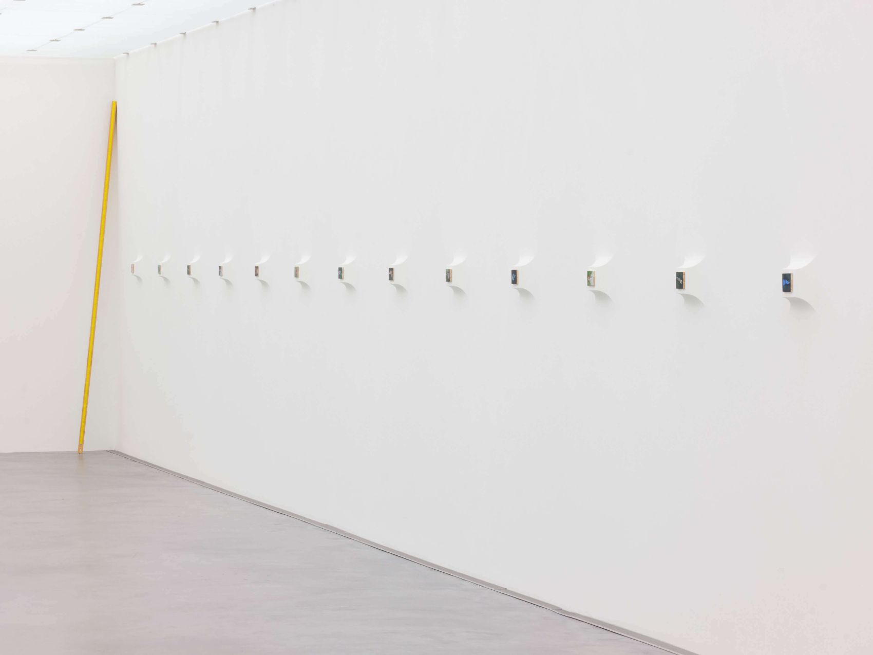Ausstellungsansicht, Francisco Sierra. Corniche, Kunsthalle Appenzell, 19.3. – 11.6.2023, Foto: Sebastien Verdon