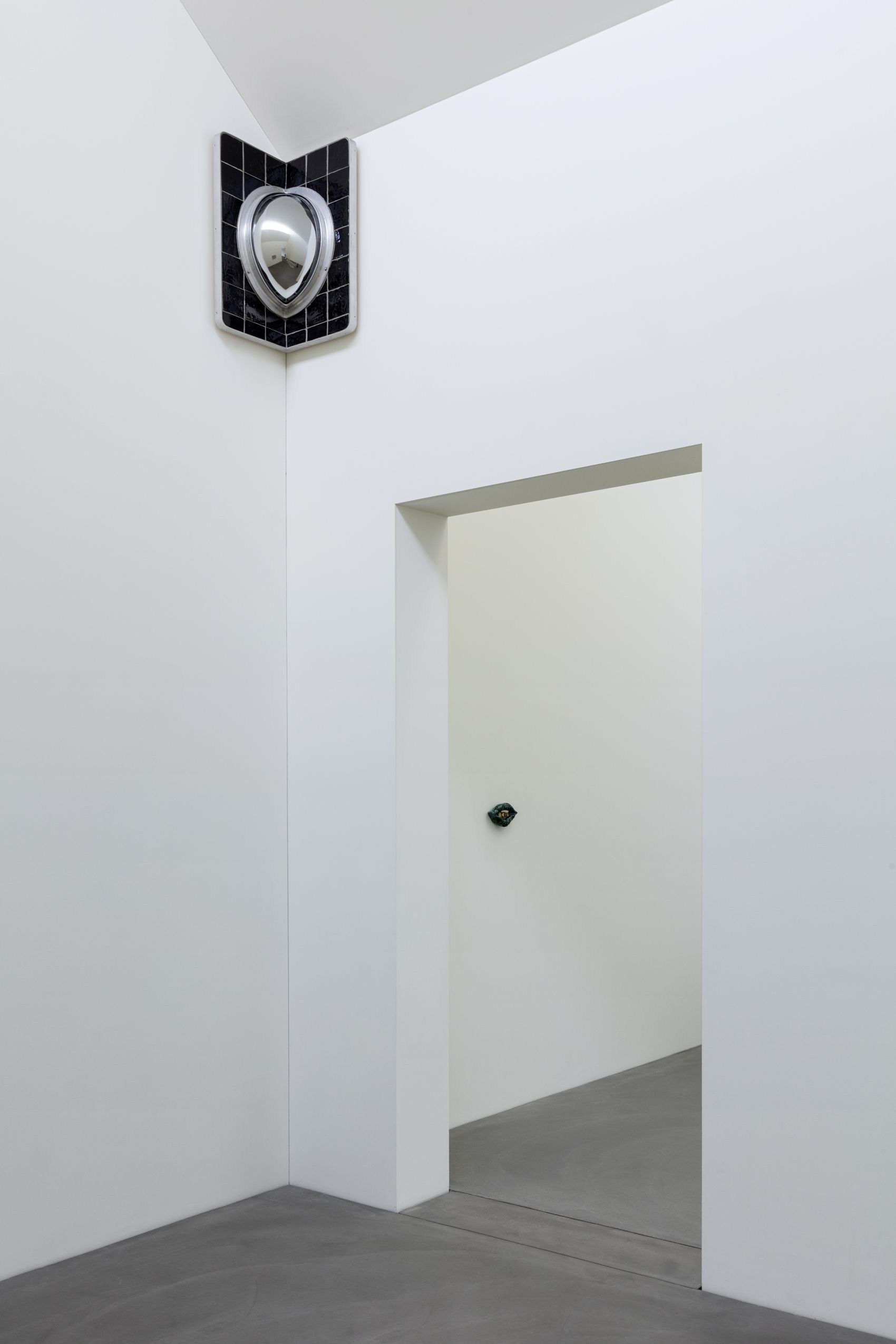 Exhibition view, Liz Craft. Between you and me, 29.10.2023 - 25.2.2024, Kunstmuseum Appenzell, photo: Stefan Rohner