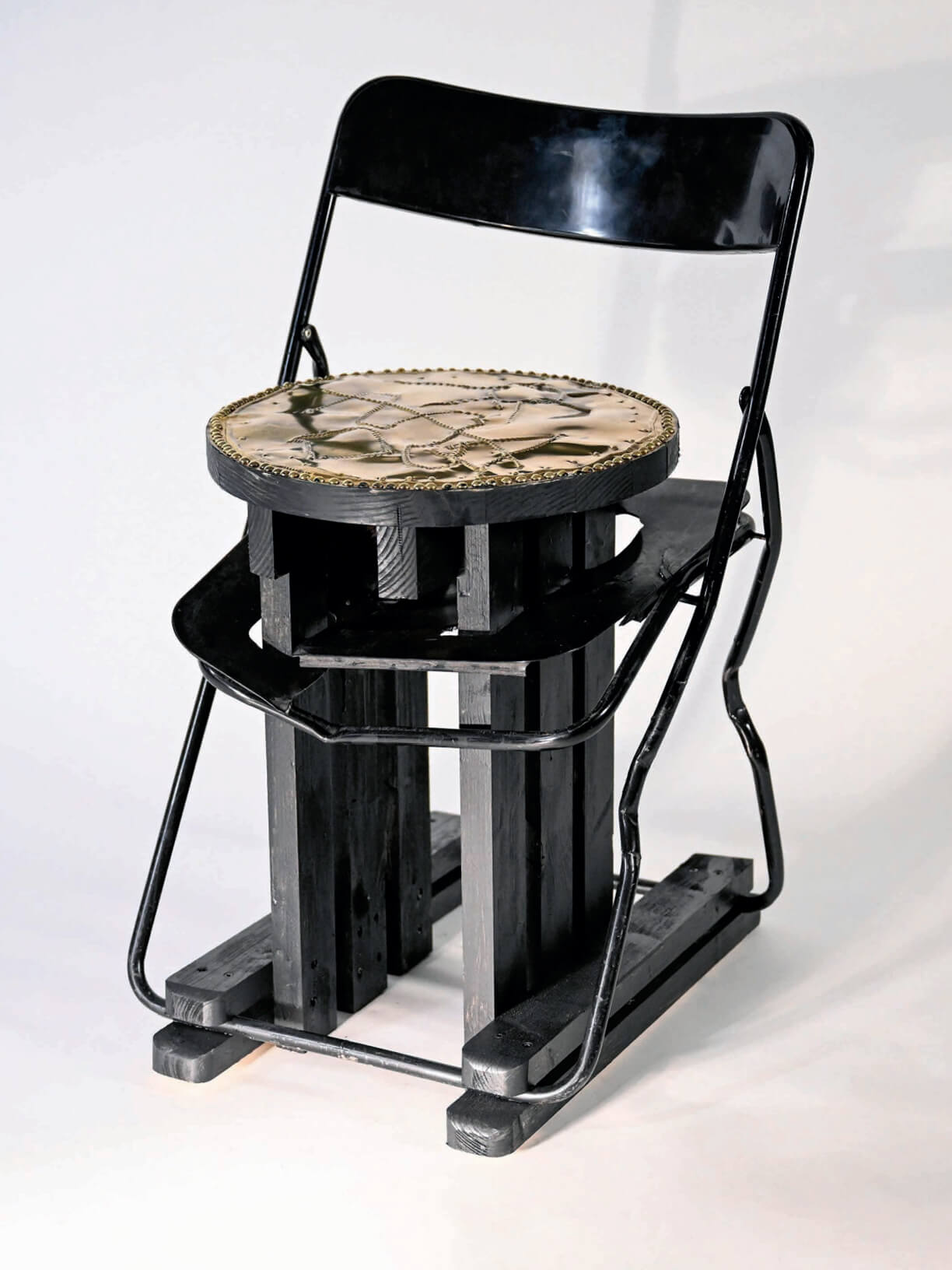 Stefan Inauen, Friends of hopeless chairs No. 6, 2024 Stefan Inauen, Friends of hopeless chairs No. 6, 2024