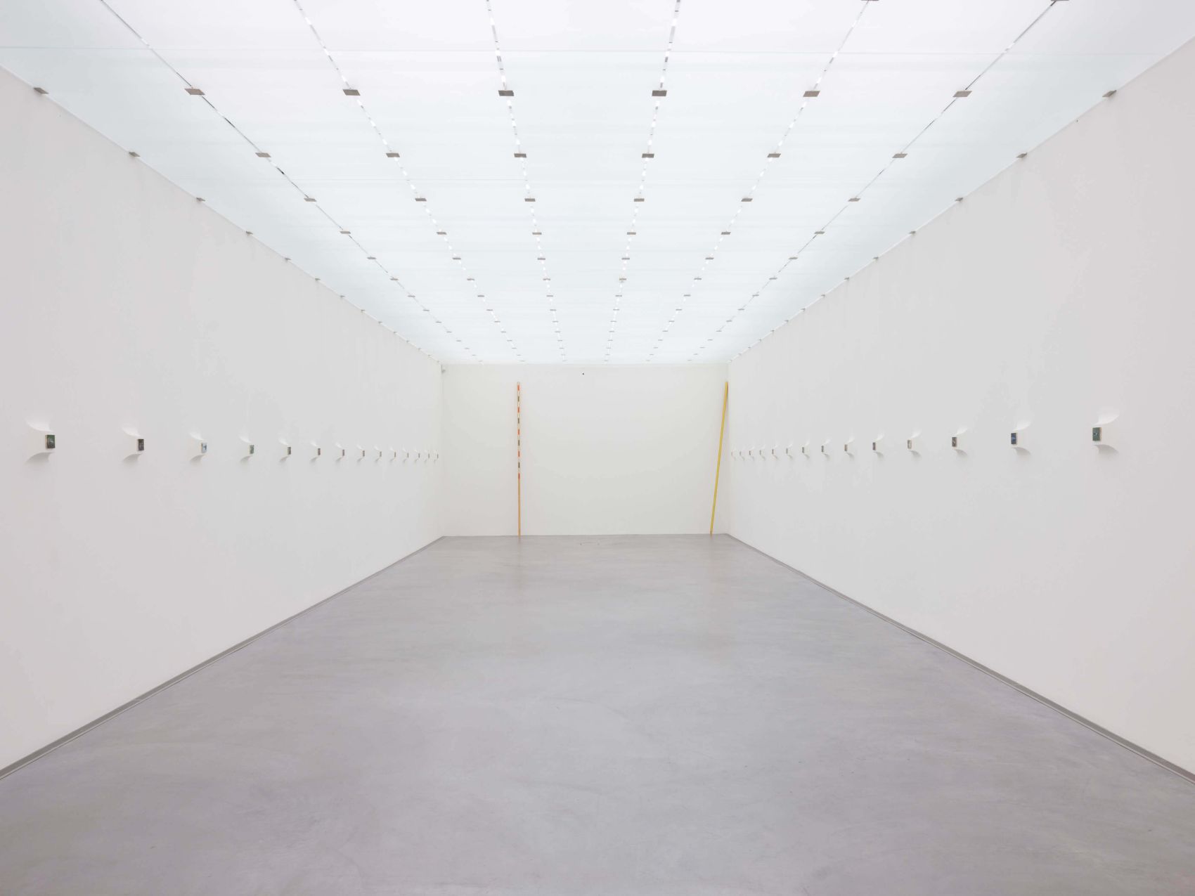 Exhibition view, Francisco Sierra. Corniche, Kunsthalle Appenzell, 19.3. – 11.6.2023, photo: Sebastien Verdon