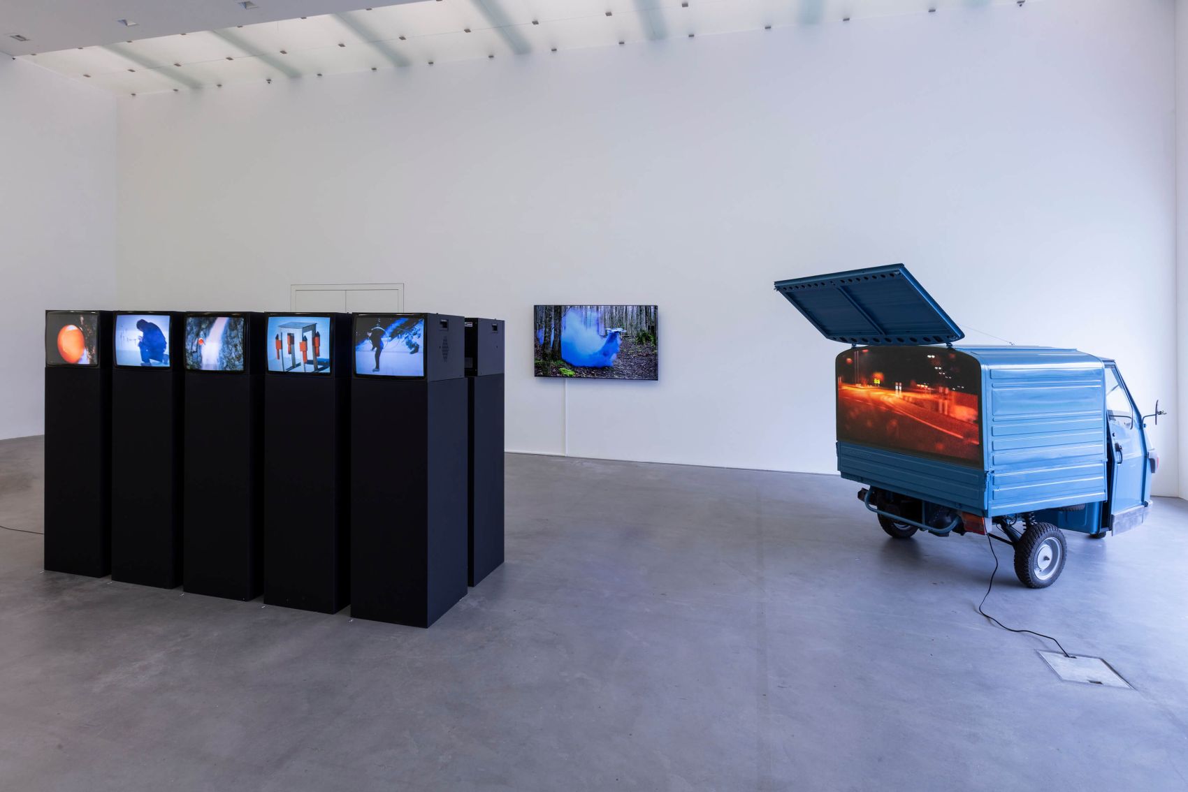 Exhibition view, Roman Signer. Films, Kunsthalle Appenzell, CH, 25.5. – 14.9.2025, photo: Stefan Rohner