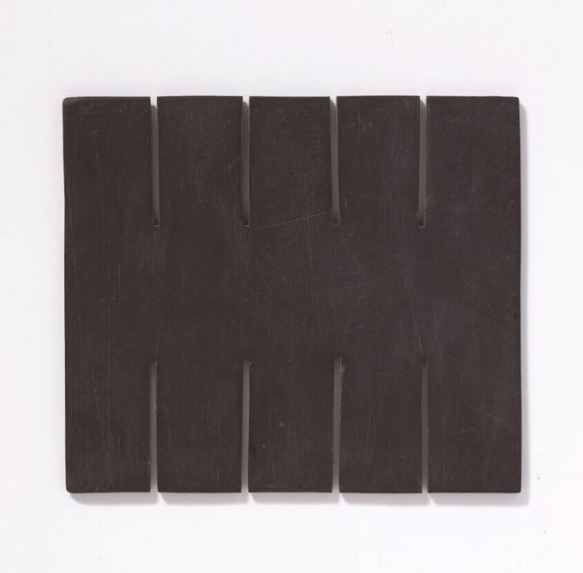 Kim Lim, Untitled Relief, 1995, Courtesy Kim Lim Estate / Turnbull Studio, © 2024, ProLitteris, Zurich