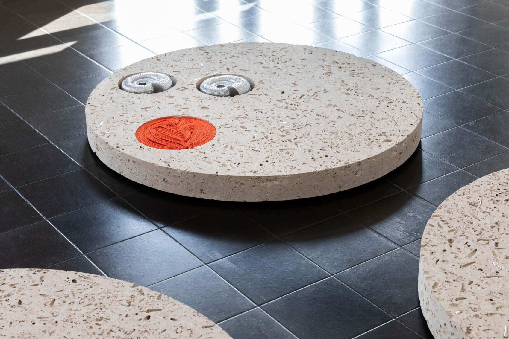 Starship (Super Heavy) Starship (Super Heavy), 2022 /
machined limestone, lost-wax cast and mirror-polished aluminium, chromed, vapour-blasted, machined and sand-cast aluminium, accordion pleated crepe satin silk, laser-cut and mirror-polished stainless steel /
135 × 135 × 5 cm; 120 × 120 × 9 cm; 130 × 130 × 11 cm /
Photo: Fred Dott