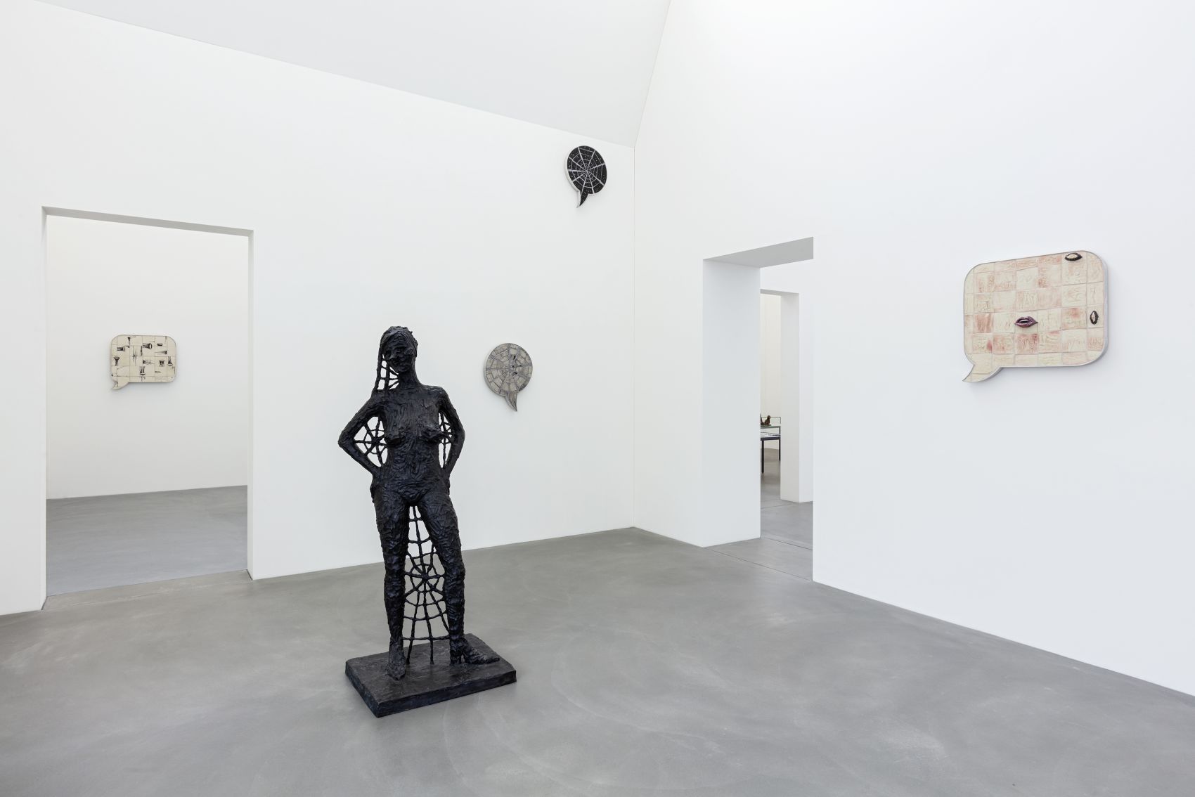 Ausstellungsansicht, Liz Craft. Between you and me, 29.10.2023 - 25.2.2024, Kunstmuseum Appenzell, Foto: Stefan Rohner