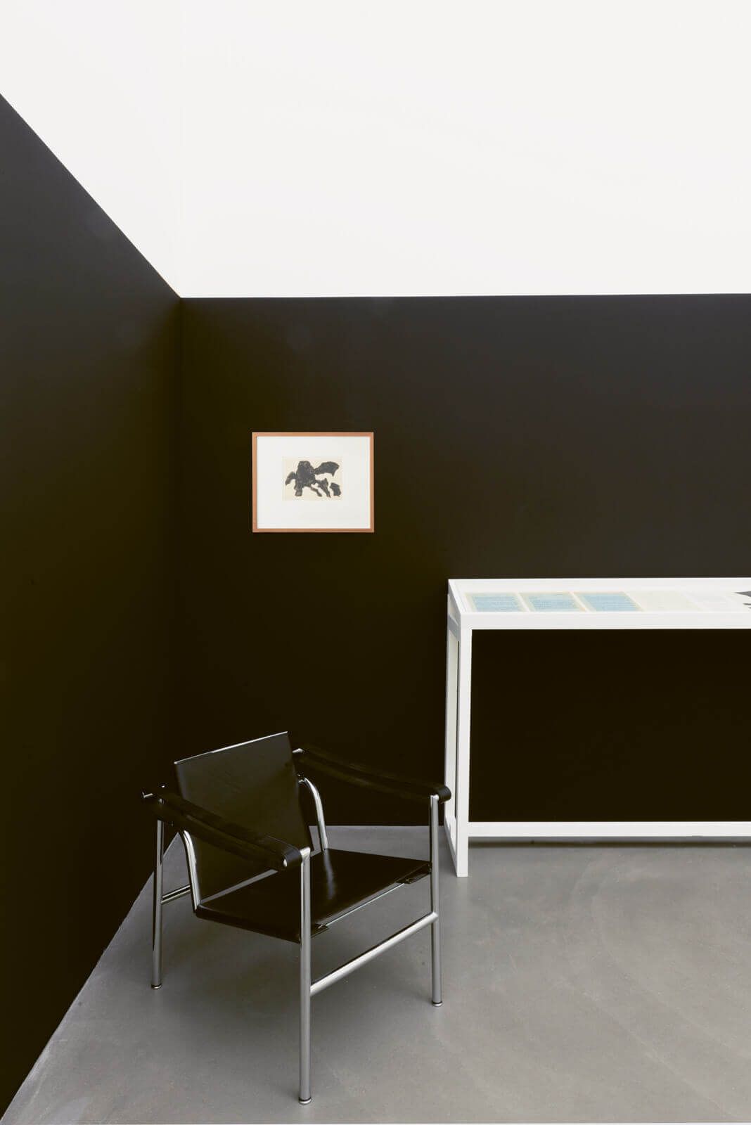 Ausstellungsansicht, Allianzen. Arp / Taeuber-Arp / Bill, Kunstmuseum Appenzell, 05.05. – 06.10.2024, Foto: Ueli Alder